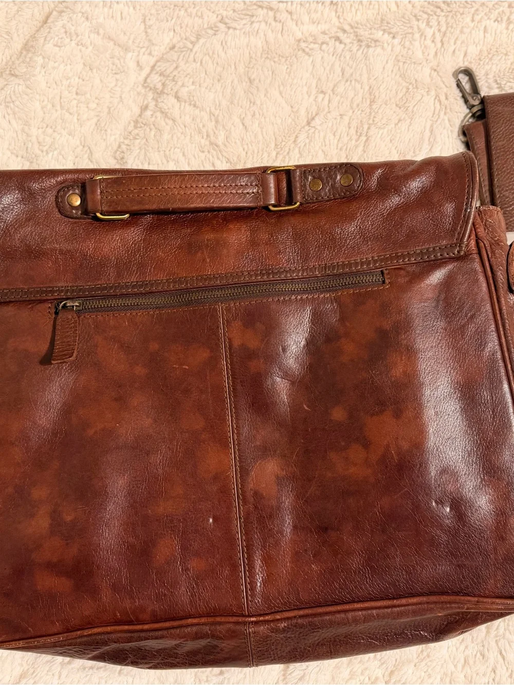 Cowboysbag Genuine Leather Messenger / Shoulder Bag – Distressed Brown (For Men)